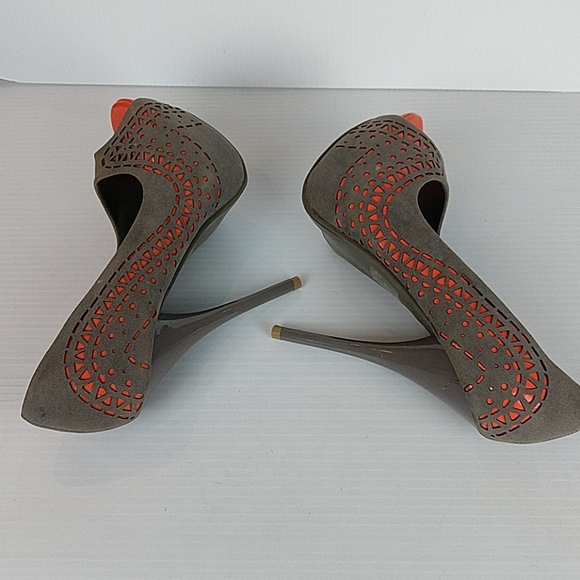 Wild Diva Loraine-23 Cutout Peep Toe High Heels - Picture 6 of 11